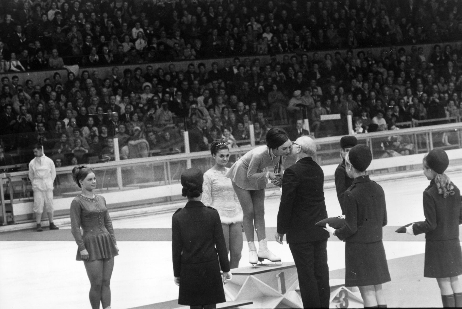 1968: Peggy Fleming